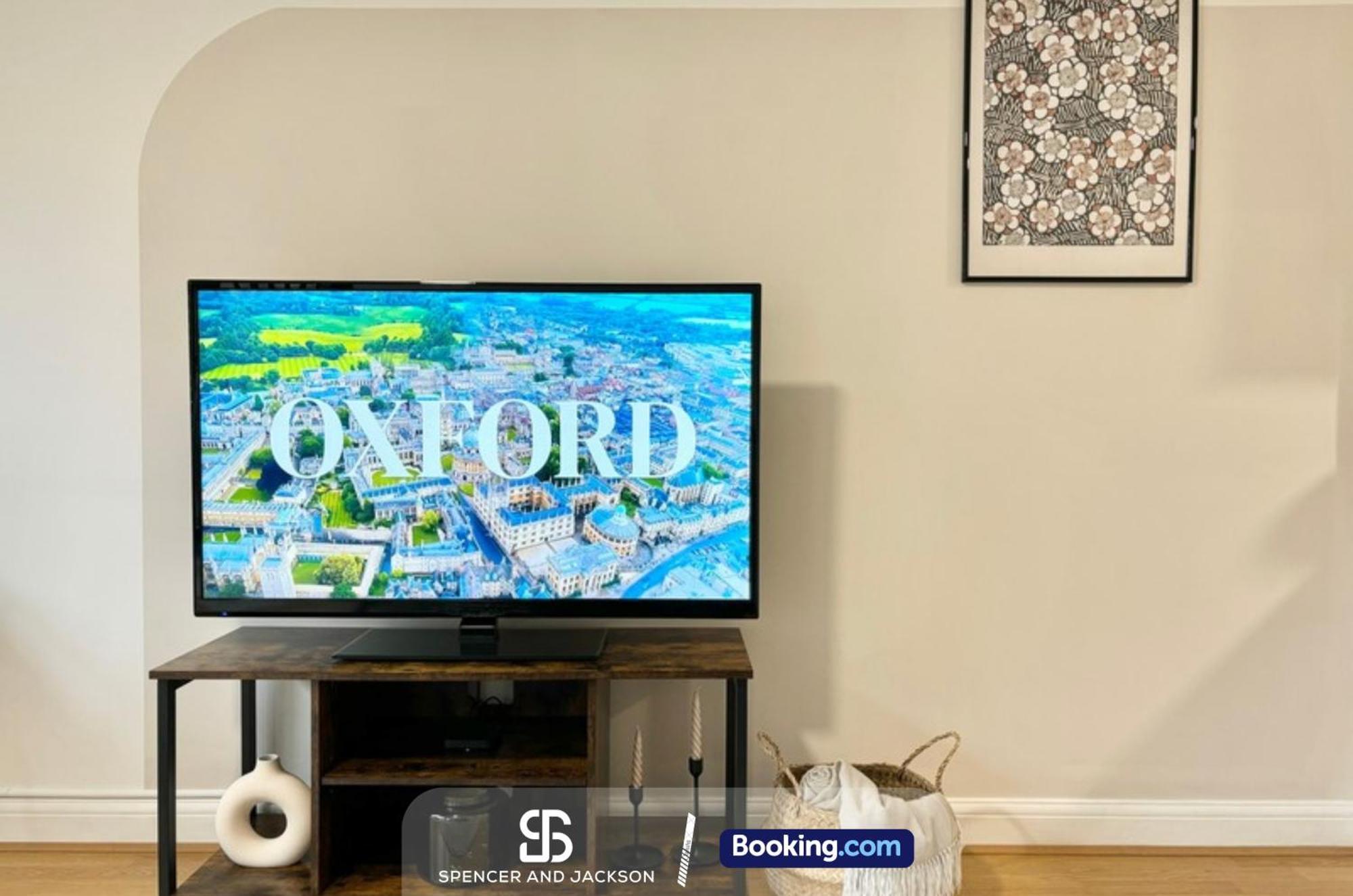 1 Bedroom City Centre Apartment Near The University And Bodleian Library By Spencer And Jackson Short Lets & Serviced Accommodation أكسفورد المظهر الخارجي الصورة