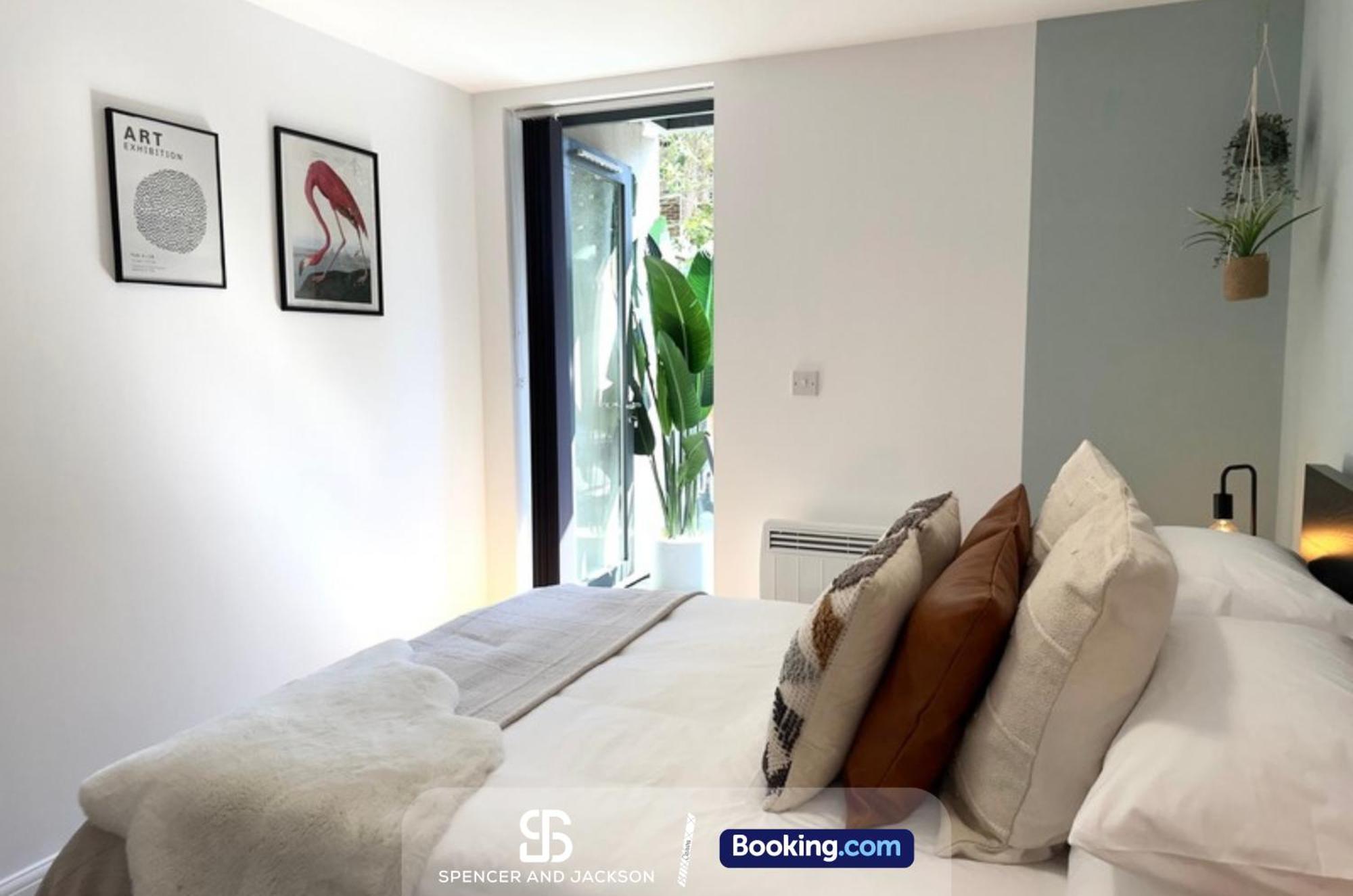 1 Bedroom City Centre Apartment Near The University And Bodleian Library By Spencer And Jackson Short Lets & Serviced Accommodation أكسفورد المظهر الخارجي الصورة