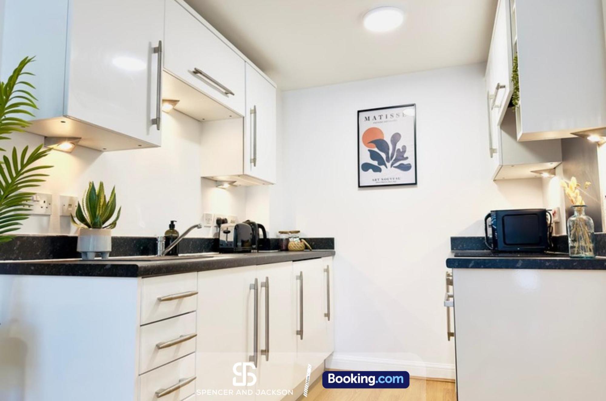 1 Bedroom City Centre Apartment Near The University And Bodleian Library By Spencer And Jackson Short Lets & Serviced Accommodation أكسفورد المظهر الخارجي الصورة