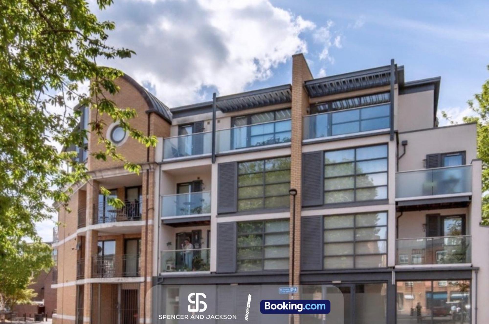 1 Bedroom City Centre Apartment Near The University And Bodleian Library By Spencer And Jackson Short Lets & Serviced Accommodation أكسفورد المظهر الخارجي الصورة